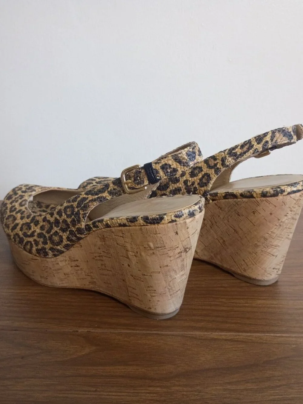 STUART WEITZMAN Sz 10N Animal Print Peep Toe Sling Back Wedge Heels - Picture 10 of 13